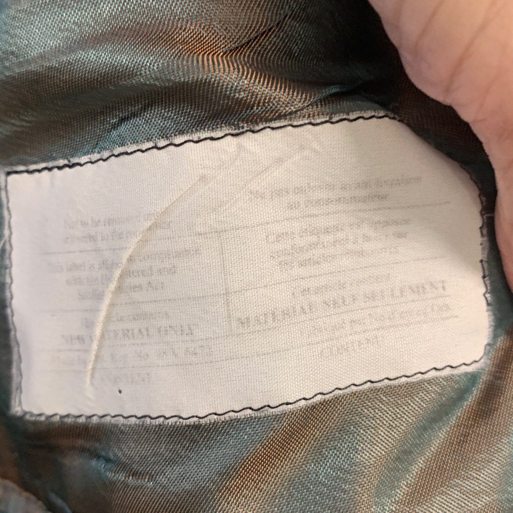 47. Bugatti Wool And Cashmere Coat made in Germany in very good condition - Picture 9 of 11